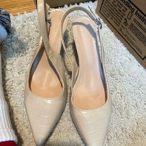 Elegant Cream Slingback Women's Shoes